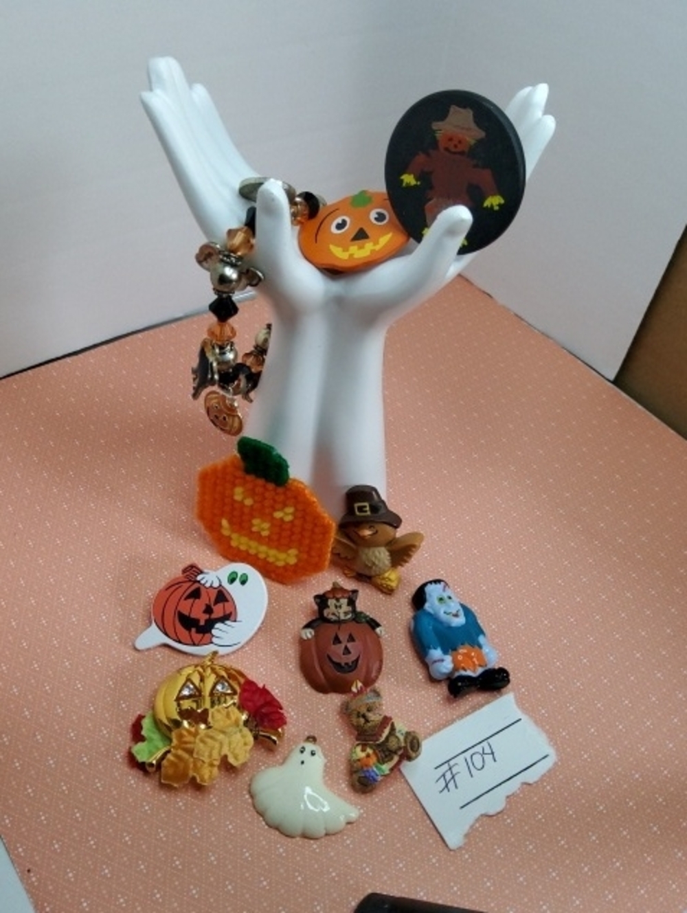 Holloween/fall brooch lot of 10.